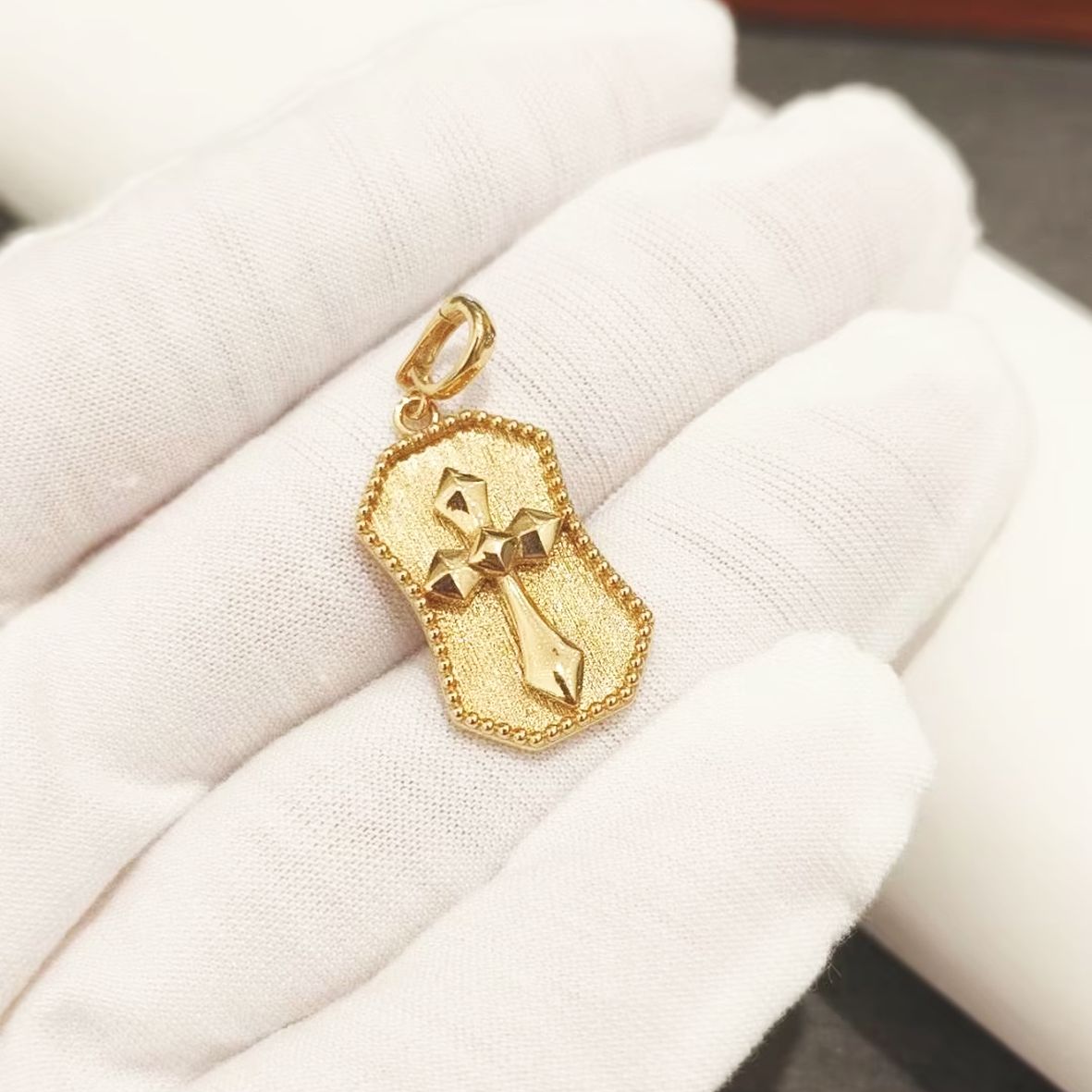 Engraved Cross Pendant - 18K Gold